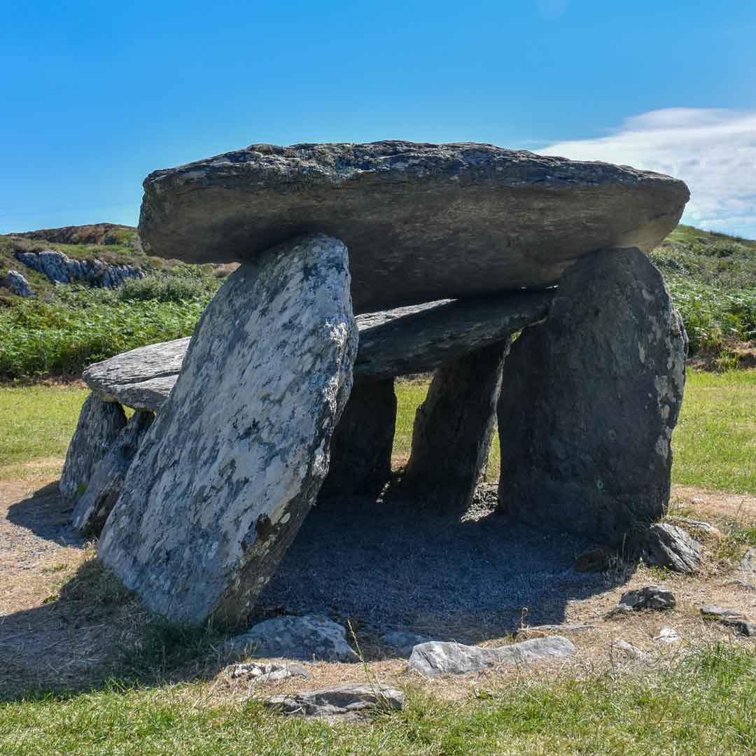 Sq Altar Wedge Tomb 1 Monumental Ireland